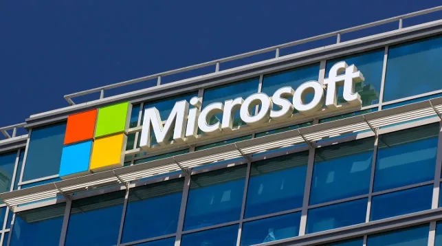 Microsoft заверил пользователей, что им не грозит слежка АНБ 