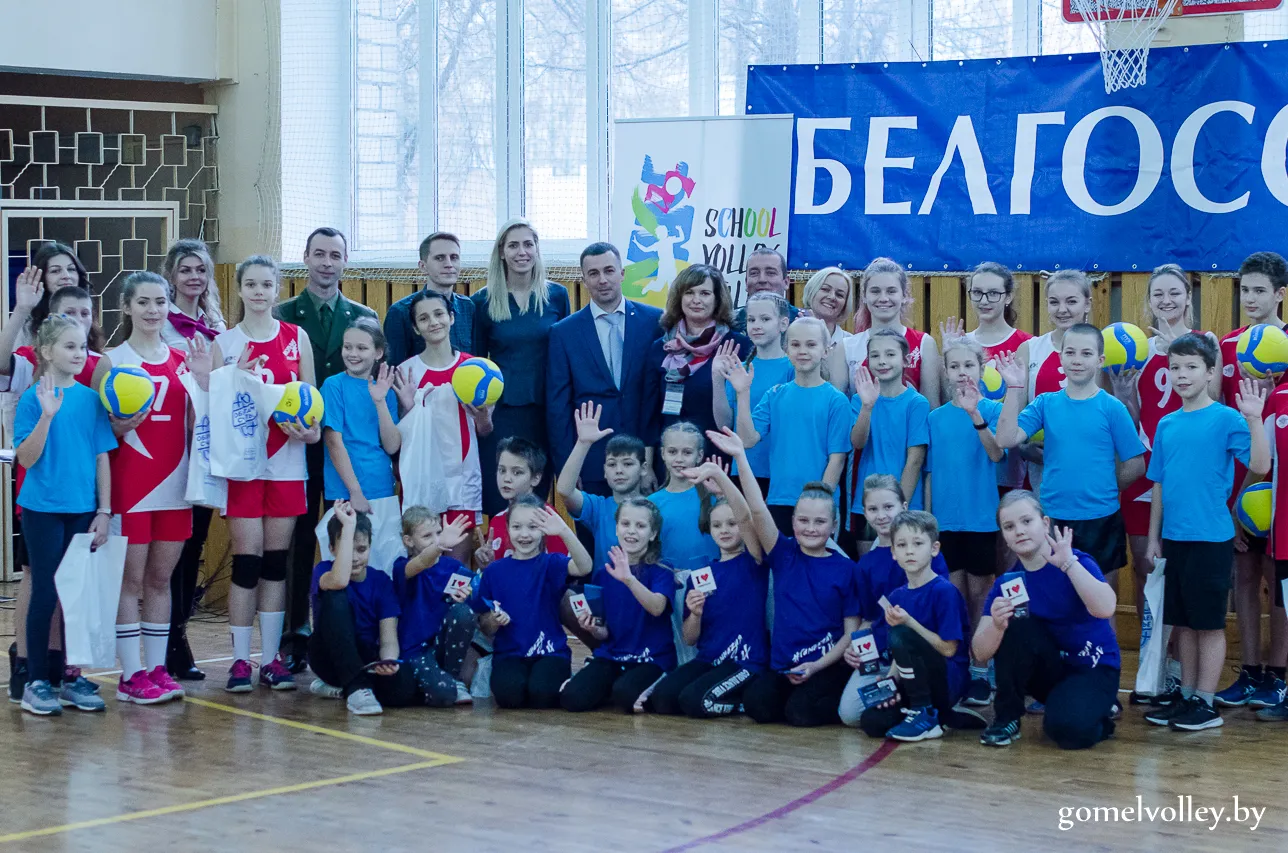 Плюс один. Гомельская гимназия №14 присоединилась к проекту «Школьный волейбол»