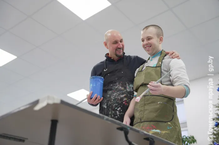 Искусство, сотканное из детских сердец: в Гомеле стартовал уникальный благотворительный проект «Сильные духом»