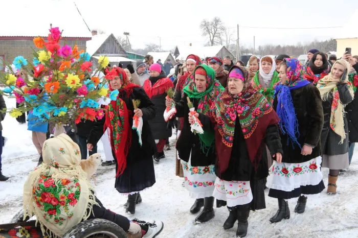 Народный обряд "Стрэчанне" провели в Лельчицком районе