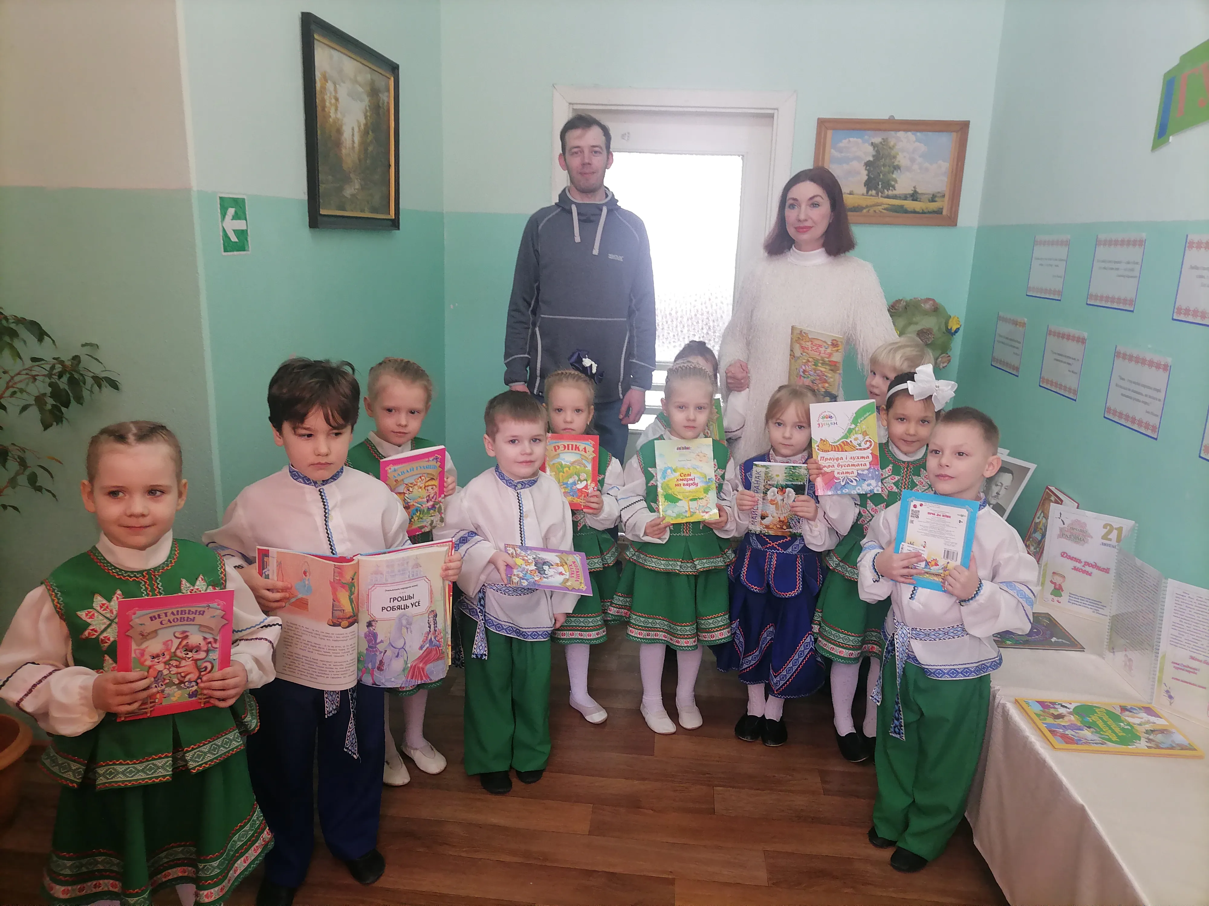 Каб беларуская мова гучала: традыцыйным святам у гомельскім дзіцячым садзе № 161 стаў Дзень роднай мовы