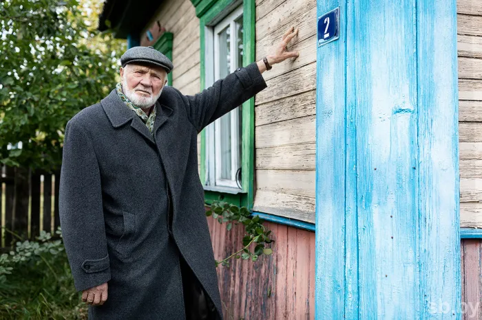 86‑летний ельчанин из Тюмени Александр Шульга стал паромщиком двух культур