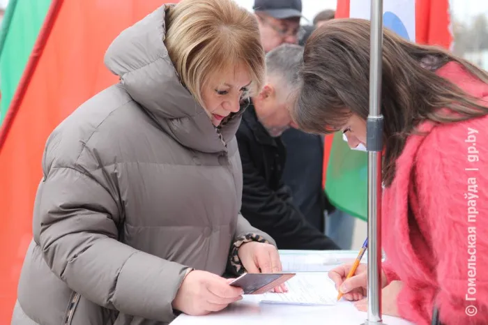 Мы сами выбираем наше будущее. Продолжается сбор подписей в поддержку выдвижения кандидатов в Президенты
