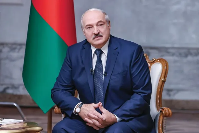 Трамп назвал Лукашенко сильным лидером