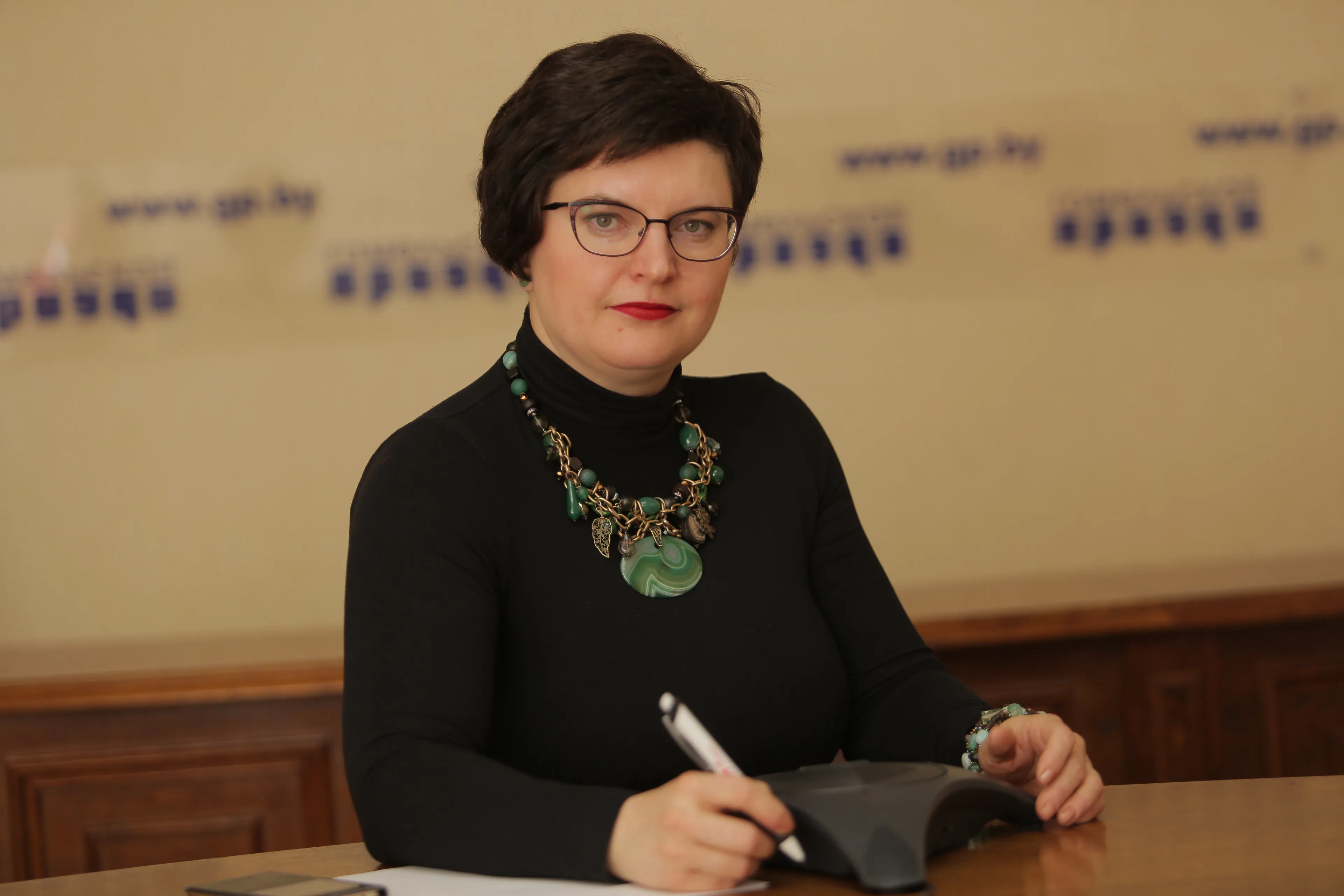 В пятницу состоится прямая линия с заведующей инфекционным отделением № 5 областной клинической инфекционной больницы