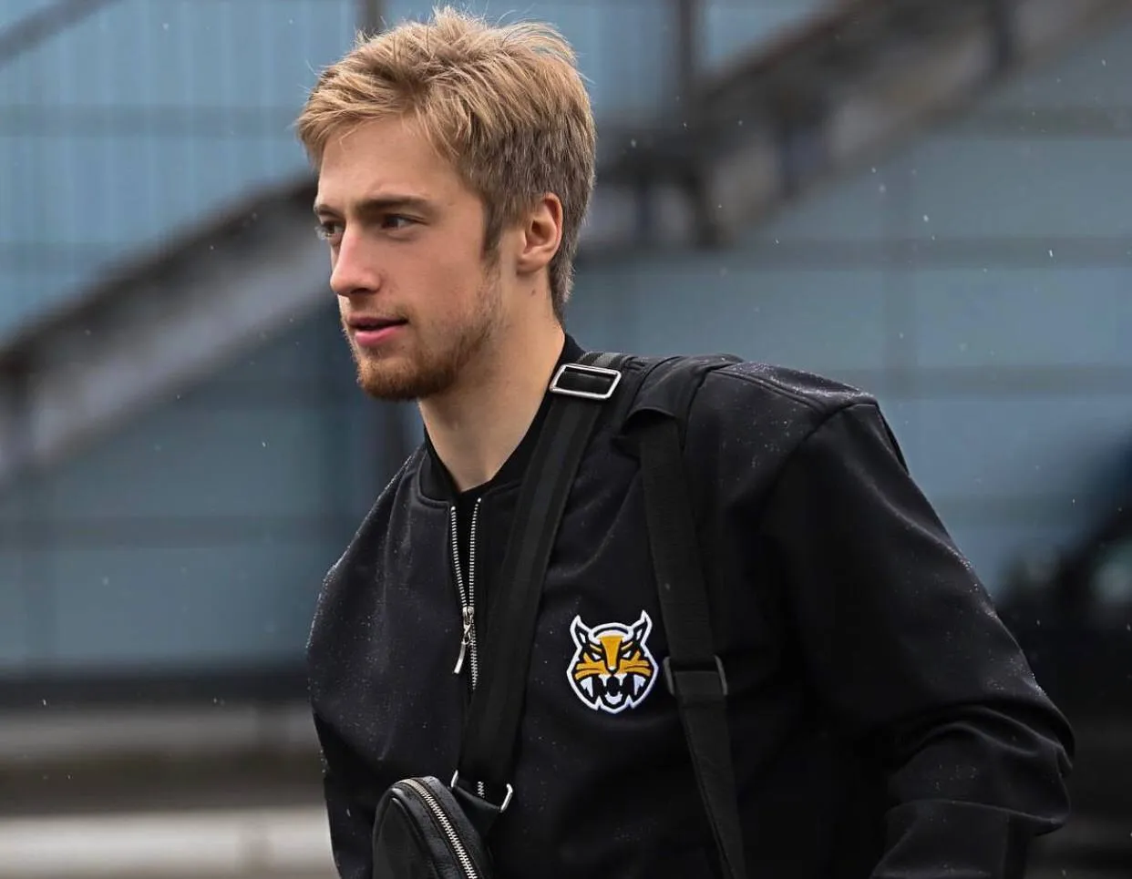 Уроженец Гомеля и форвард "Северстали" Александр Скоренов рассказал о первых шагах в хоккее