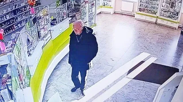 В Гомеле устанавливают личность в связи с нелегальными операциями по оплате товаров