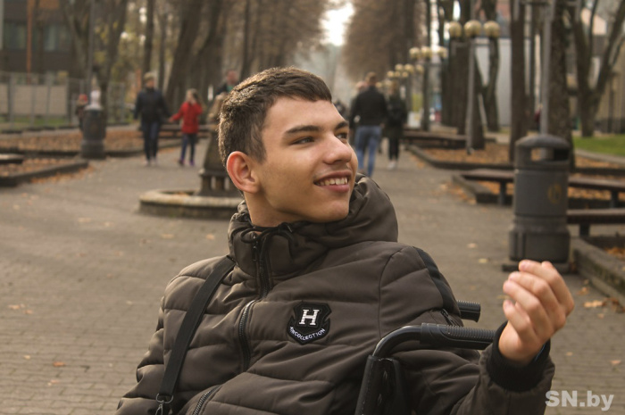 Парень из Светлогорского района мечтает создать благотворительный фонд для помощи людям, у которых есть проблемы со здоровьем