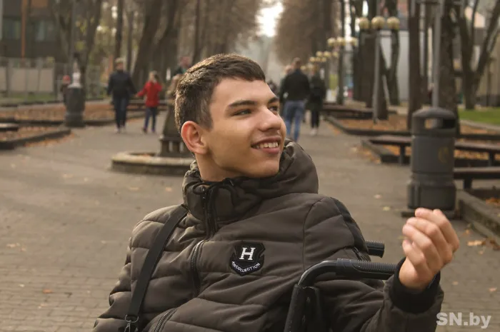 Парень из Светлогорского района мечтает создать благотворительный фонд для помощи людям, у которых есть проблемы со здоровьем