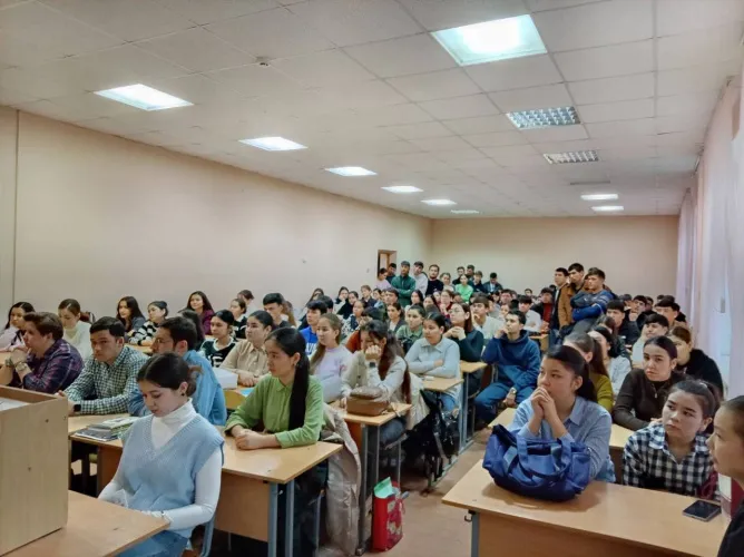 В Гомеле иностранный студент принудительно выслан из Беларуси за систематические нарушения законодательства