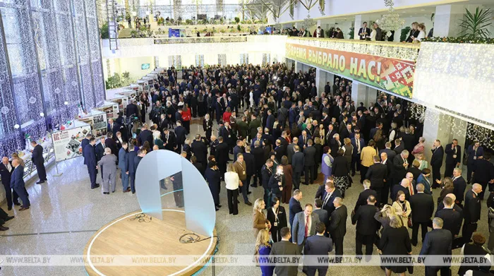 Беларусь демонстрирует конструктивную и миролюбивую позицию. Делегат ВНС о Послании Президента