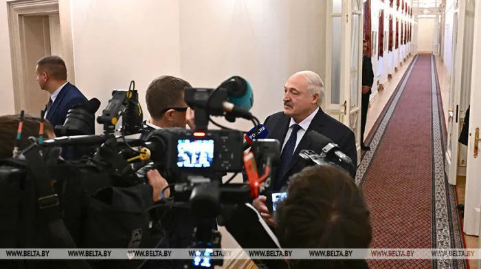 Лукашенко заявил о наличии хороших предложений по миру в Украине и предостерег Зеленского от угроз