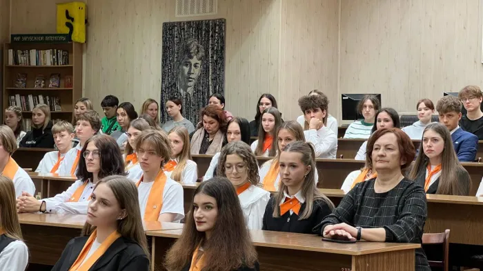 Общение. Молодежь. Идеи: в Жлобине прошла диалоговая площадка 