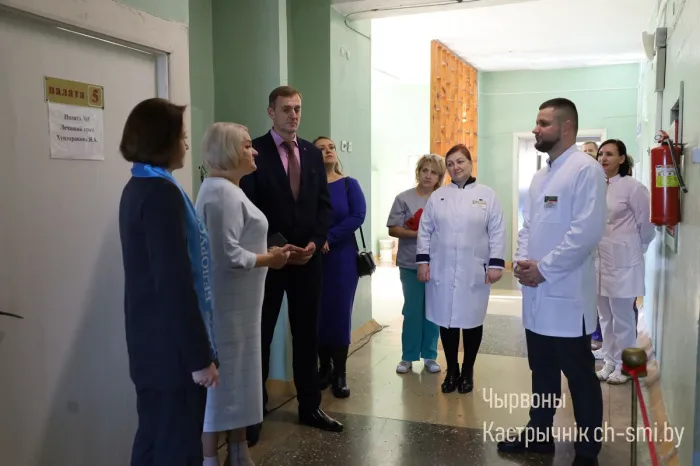 В Октябрьском в больнице открыли палаты повышенной комфортности для ветеранов войн и труда