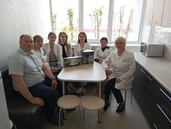 Гомельский обком профсоюза здравоохранения помог с обустройством комнаты приема пищи для сотрудников Лельчицкой ЦРБ