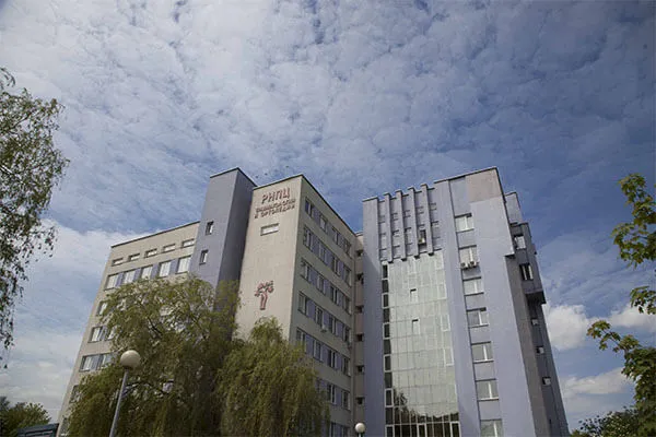Ребенок, пострадавший в лагере в Речицком районе, направлен в РНПЦ травматологии и ортопедии в Минск