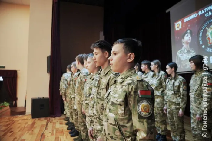 Школа мужества: военно-патриотический клуб «Лазурит» отметил четырехлетие