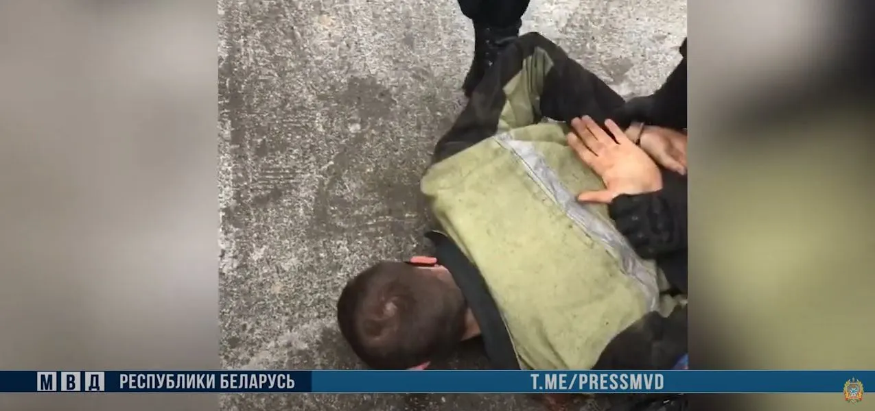 Применил насилие к сотрудникам милиции, препятствовал движению транспорта, участвовал в массовых беспорядках. Прокуратура Гомельской области направила уголовное дело в суд