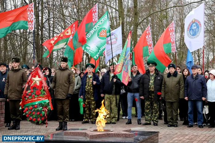 В Речице отметили 82-ю годовщину освобождения райцентра и района от немецко-фашистских захватчиков