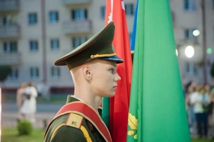 Трудовой коллектив открытого акционерного общества «Птицефабрика «Рассвет» искренне поздравляет все население нашей страны с Днем Великой Победы! 