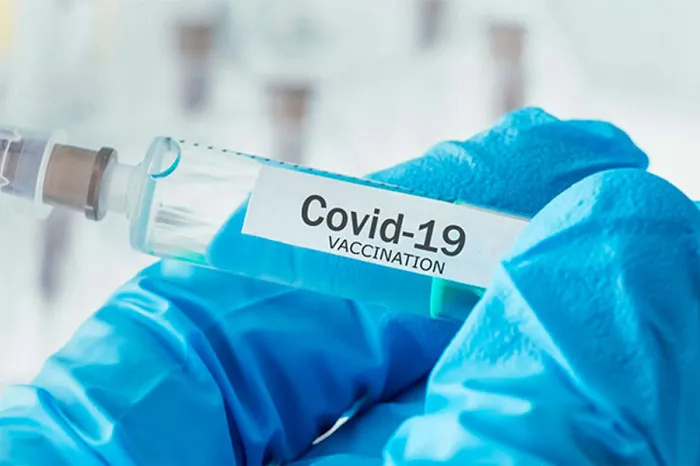 Основная и бустерная: что важно знать о вакцинации от COVID-19