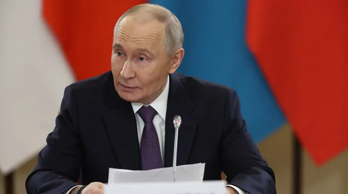 Путин: ЕАЭС прочно утвердился в качестве одного из самостоятельных и самодостаточных центров