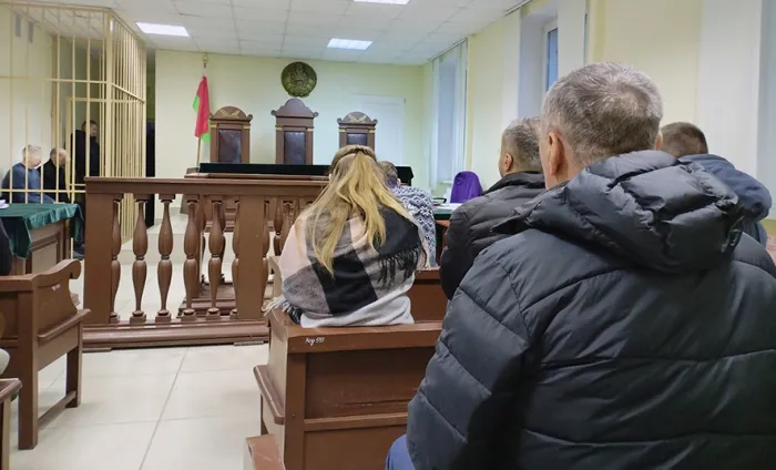 Прокуратура Чечерского района поддержала обвинение по делу о хищении удобрений