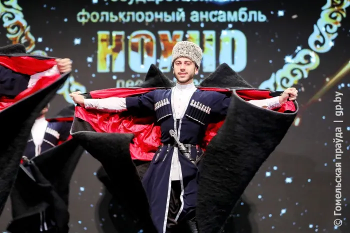 Впервые в Беларуси: чеченский характер показал гомельчанам ансамбль «Нохчо»