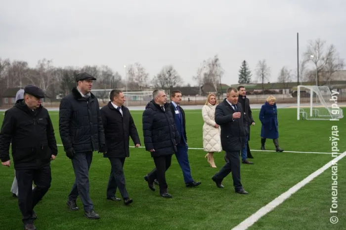 Все в «Стрелу»! В Наровле после масштабной реконструкции открылся городской стадион