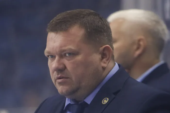 Дмитрий Кравченко: "В этом сезоне мы обновились процентов на 70 - 75, много молодежи"
