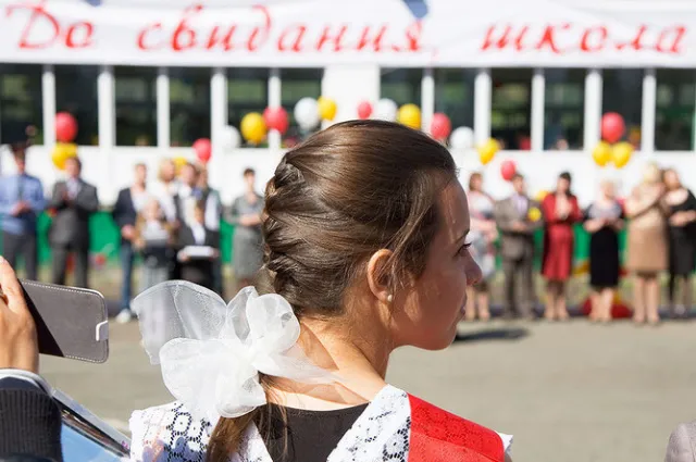 Последний звонок и выпускные экзамены в школах Беларуси
