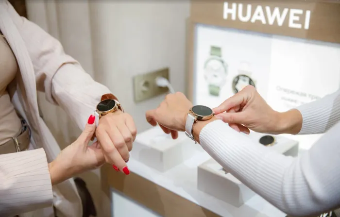 В Беларуси появятся стильные смарт-часы Huawei Watch GT 4 с «умным» подсчетом калорий и до 14 дней работы без подзарядки