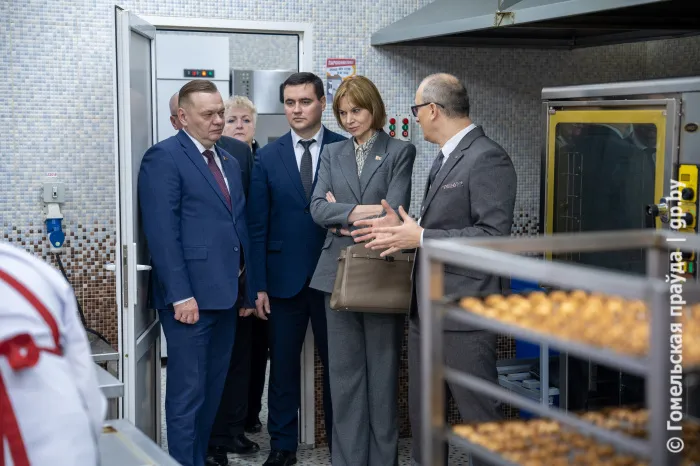 Техника не заменит рабочие руки: заместитель премьер-министра Беларуси Наталья Петкевич посетила Гомельский колледж кулинарии