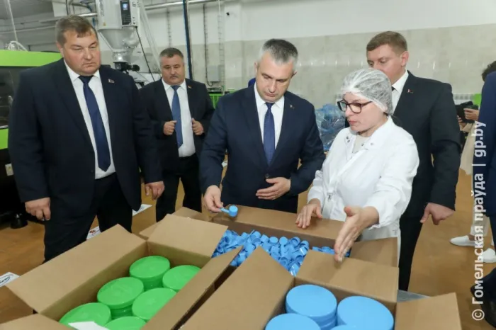 Рабочий день губернатора в Калинковичском и Мозырском районах
