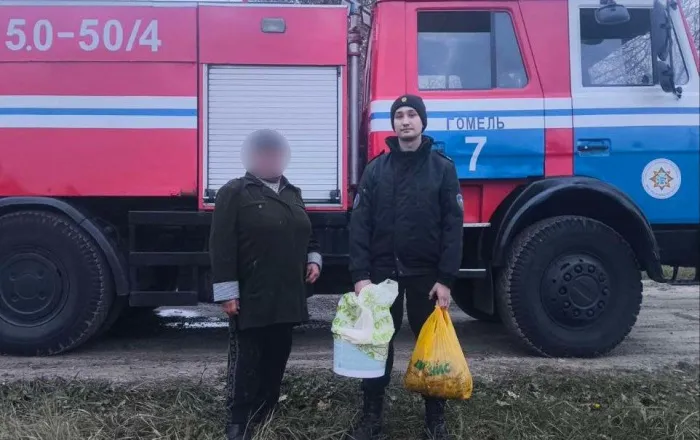 В лесу возле Щербовки Гомельского района нашли заблудившуюся пенсионерку