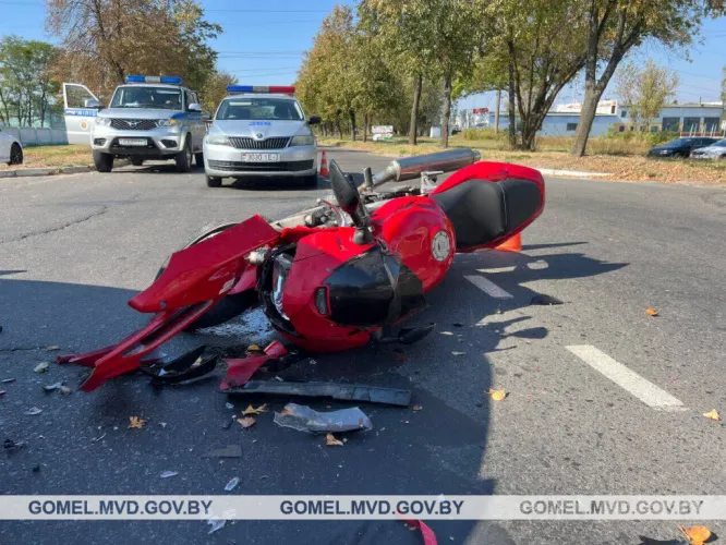 В Гомельской области в ДТП пострадали мотоциклист и пешеход