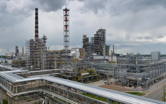 Мозырские нефтепереработчики широко празднуют 50-летие градообразующего предприятия