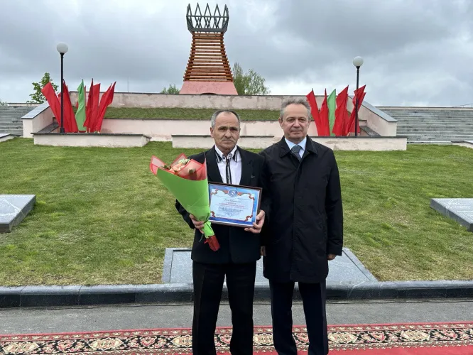 В годовщину катастрофы на ЧАЭС профсоюзы Гомельщины посетили Чечерский район в рамках благотворительной акции