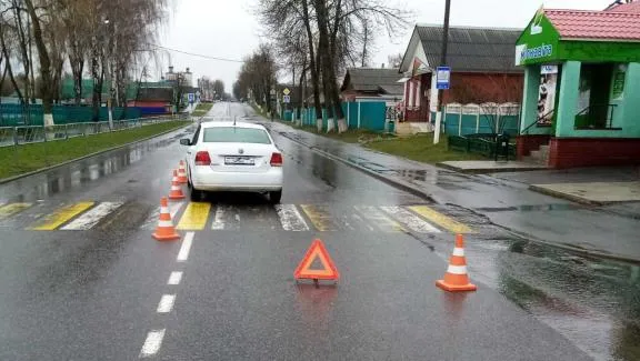 В Ветке на переходе водитель легковушки совершил наезд на подростка