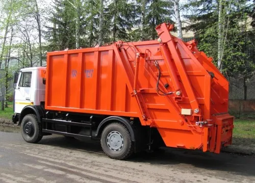 В Гомеле мусоровоз насмерть сбил пенсионерку
