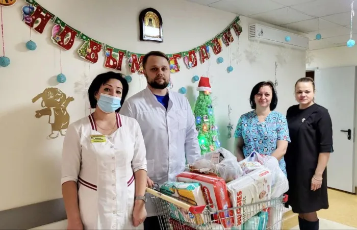«Елка желаний», организованная профкомом и активом студентов ГомГМУ, помогла исполнить мечту более 200 детей