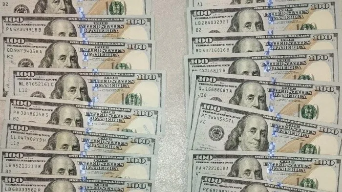 Более 1,4 миллиона рублей: семейная пара, владеющая бизнесом по продаже женской обуви и аксессуаров, подозревается в уклонении от уплаты налогов