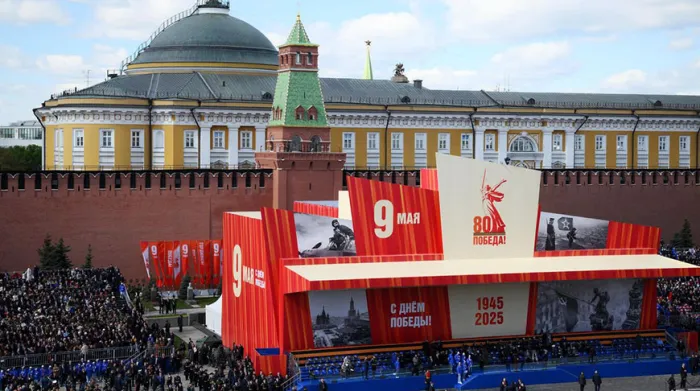 Путин на параде на Красной площади напомнил о мужестве защитников Беларуси