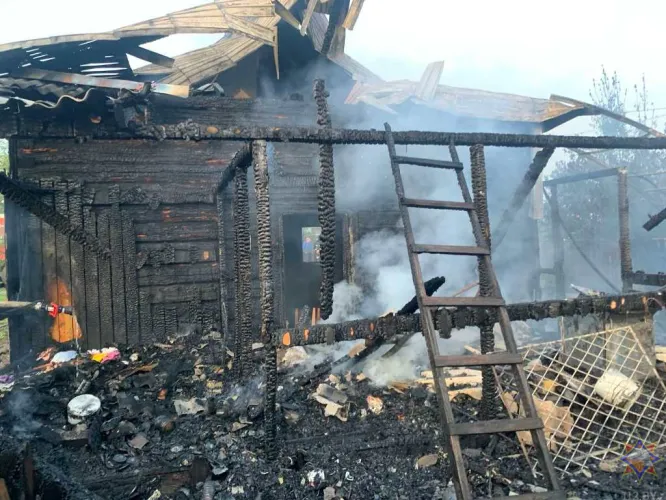 На пожаре в Калинковичском районе погиб мужчина