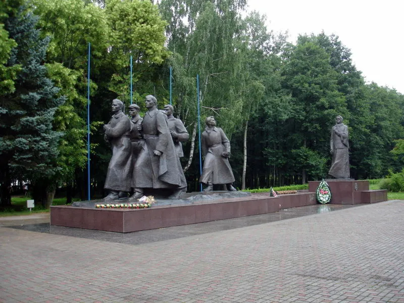 Верю, что в Беларуси никогда не будут рушить памятники 