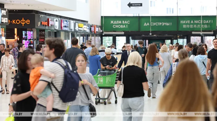 Розничный товарооборот в Беларуси в январе-июле вырос на 8,6%