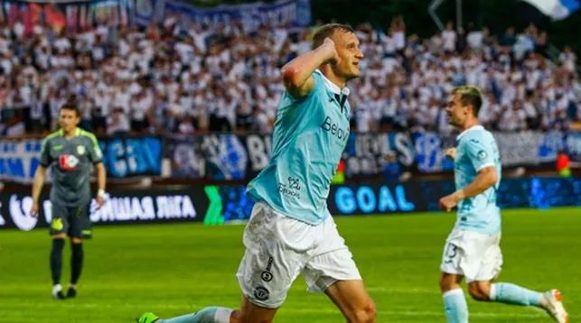 Футболисты брестского "Динамо" разгромили "Неман" и вышли в лидеры чемпионата Беларуси