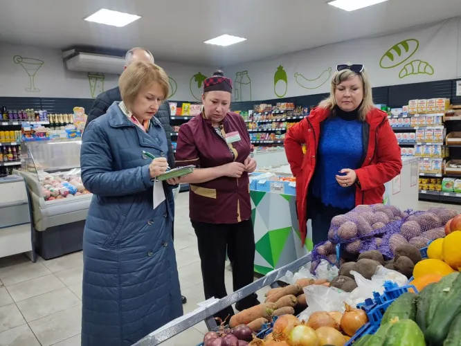 Член Совета Республики, председатель областного Совета депутатов Екатерина Зенкевич посетила вчера Ветковский район