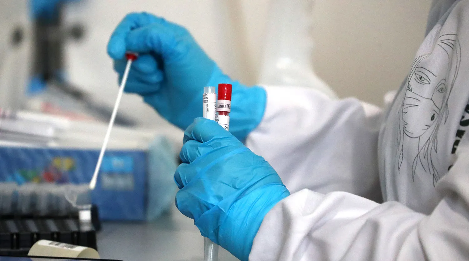 С начала года по состоянию на март медикам Беларуси, работающим с COVID-19, выплачено около 350 миллионов рублей