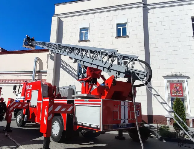 Без паники: в гомельском кинотеатре имени Калинина прошли учения МЧС